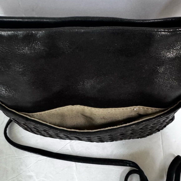 Margot Black Leather Crossbody Shoulder Bag Woven Front Pocket Zip Intrecciato - Picture 6 of 15